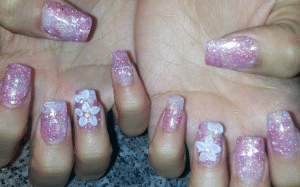 nails